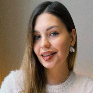 Алина