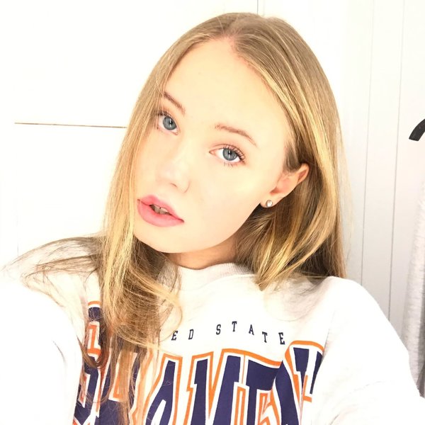 Александра, 20 from Novosibirsk - photos of girls and women - 2123265828 - Mamba