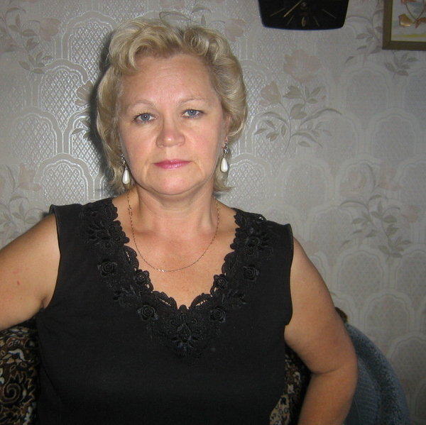 Бесплатные сайты знакомств после 60 лет. Женщины 60 лет для встреч Ижевск.