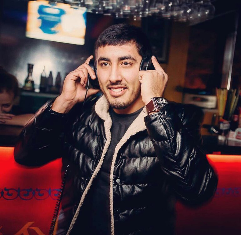 Гусейнов. Гусейнов гусейн дгту. Доктор гусейнов. Гусейнов гусейн рамизбейгович. Гусейнов мамед москва.