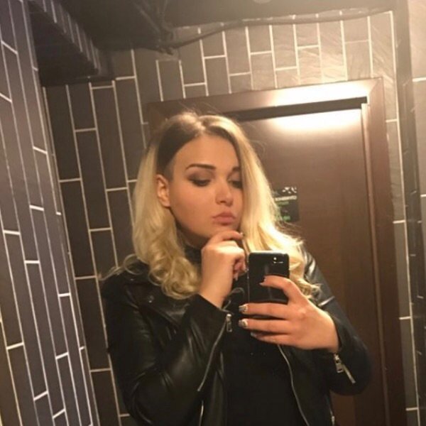 Маи 25 лет