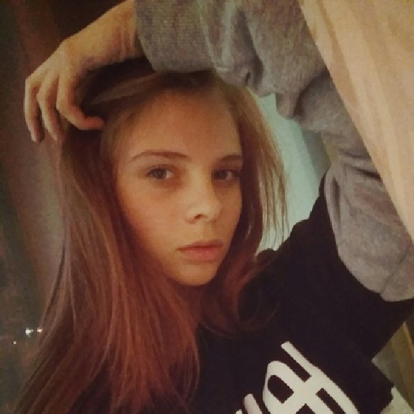 Lisa 22. Ирина Миловская Самара. Анна Воронеж 23.12.1989. Арина Толмачева с парнем. Лиза 19 лет Пермь.