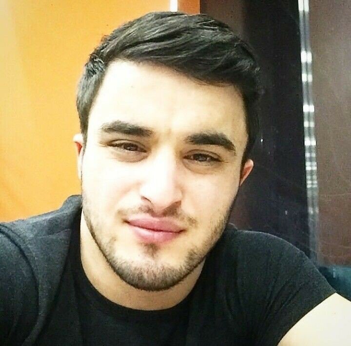 Кабардинцы мужчины. Махачкалинские парни фото. Askhab sulimanov. Парни махачкала. Парни махачкала.