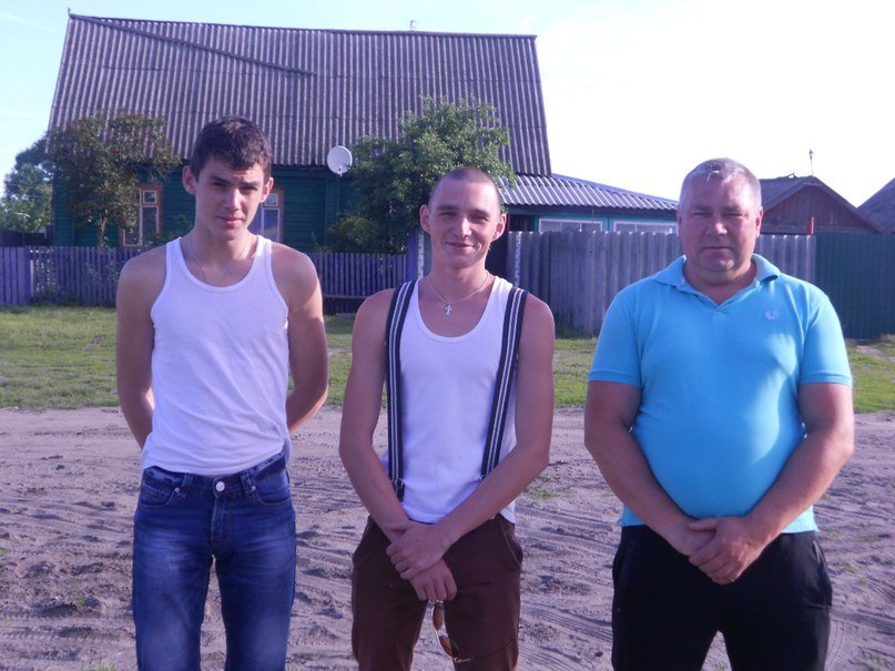 Баннер для мужской парикмахерской. Олд брянск. Олд брянск. Олд брянск. Медаль брянску 825 лет.