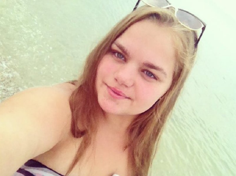 Аленка на 23. Аленка 22 года инской. Alenka 23. Alenka 23. Alenka 23.