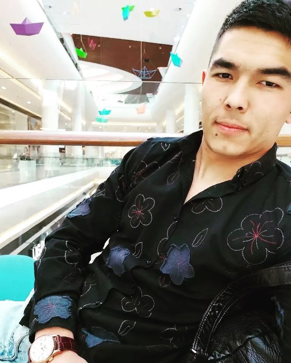 He axe. Axe фиолетовый дезодорант. He axe. He axe. He axe.