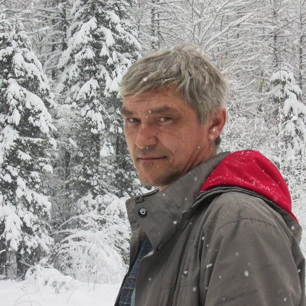 48 лет ему было. 48 лет ему было