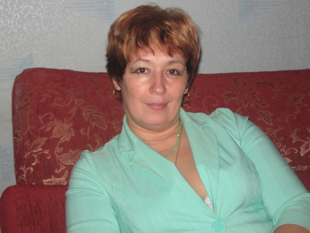 Сайт знакомств соликамск без регистрации. Женщина Соликамск. Знакомимся Соликамск. Одинокие женщины Соликамска. Лена 52 года.